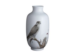 雍荷堂珐琅彩瓷器艺术品鹰隼页缩略图