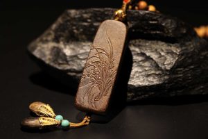 雍荷堂沉香艺术品棋楠方牌