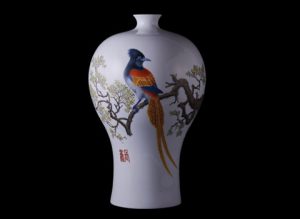 堂馆服务之珐琅彩瓷器艺术品